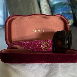 Gucci Women's Glitter Pink Temple Sunglasses with Gold Logo